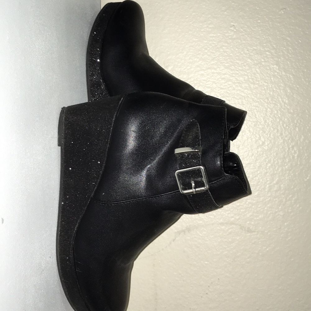 Black boots